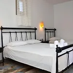 Onar Studios Lägenhet