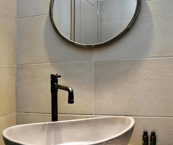 Onar Studios Apartment