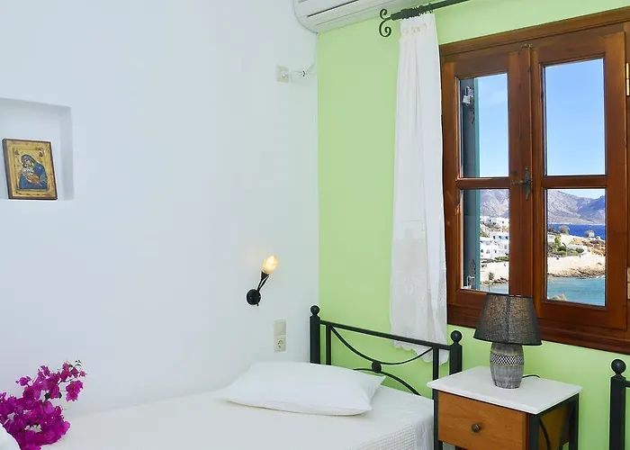 Onar Studios * Koufonisia