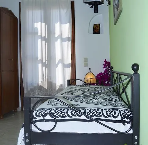 Onar Studios Apartment Koufonisia