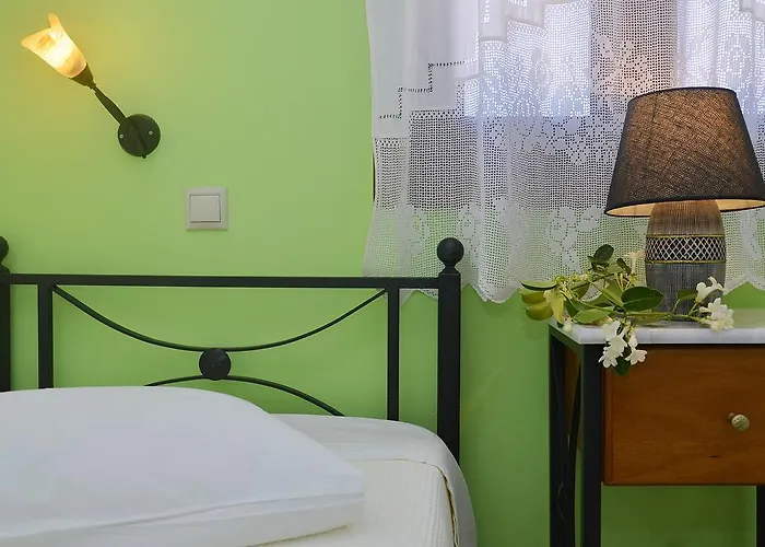 Onar Studios * Koufonisia