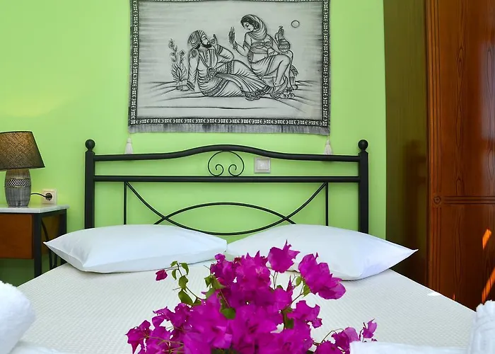 Onar Studios * Koufonisia