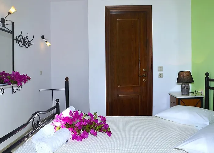 Onar Studios * Koufonisia