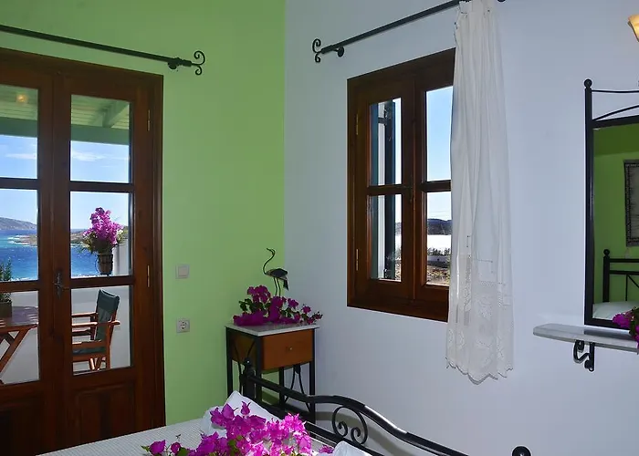 Onar Studios * Koufonisia